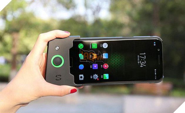 Điểm benchmark Xiaomi Black Shark 2 xác nhận máy dùng chip Snapdragon 845, RAM 8GB - Ảnh 1.