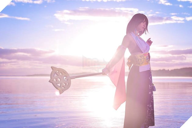 Choáng ngợp với bản cosplay Yuna cùng điệu nhảy trên mặt nước huyền thoại Final Fantasy 3