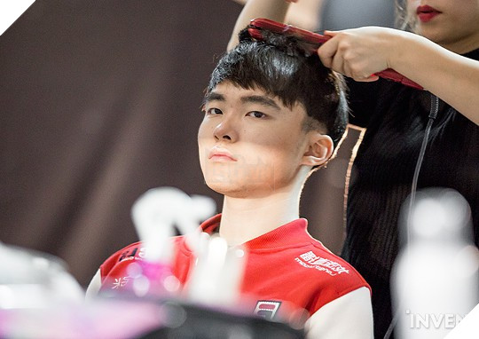 Có thể bạn chẳng tin, nhưng Faker ngày càng đẹp trai không thua gì tài tử - Ảnh 7.