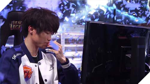 Có thể bạn chẳng tin, nhưng Faker ngày càng đẹp trai không thua gì tài tử - Ảnh 4.