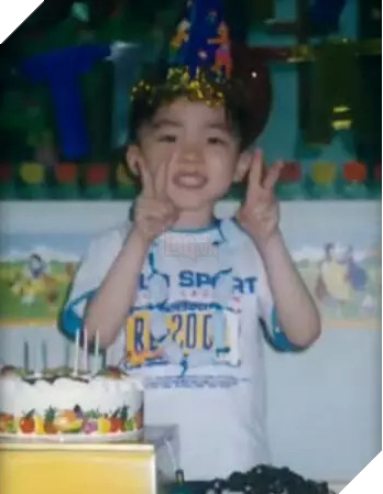 Có thể bạn chẳng tin, nhưng Faker ngày càng đẹp trai không thua gì tài tử - Ảnh 1.