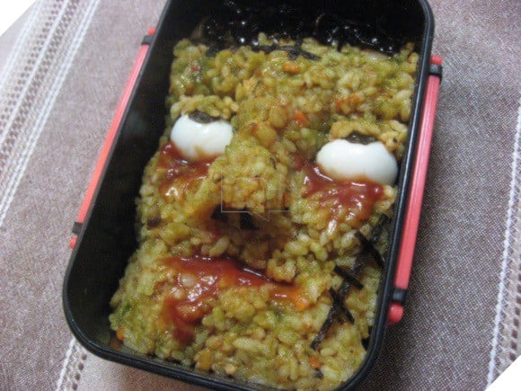 Những hộp cơm mang phong cách kinh dị kiểu Nhật Bản trong ngày Halloween - Ảnh 2.