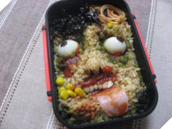 Những hộp cơm mang phong cách kinh dị kiểu Nhật Bản trong ngày Halloween - Ảnh 12.