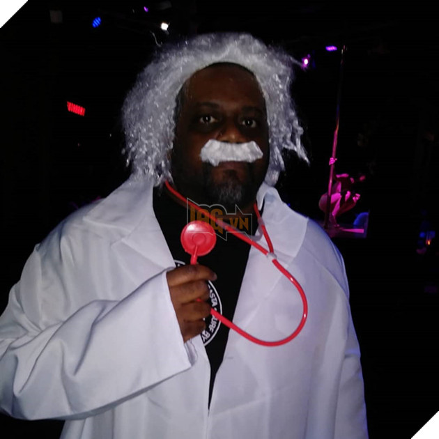 Loat trang phuc Halloween 'ba dao' nhin nhu do dien hai cua gioi tre hinh anh 11