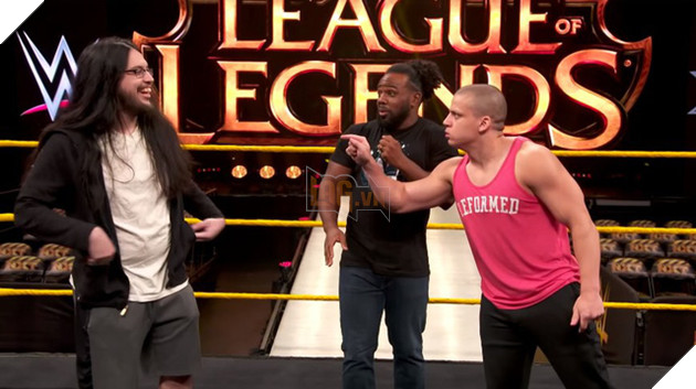 LMHT - 2 hot Streamer hàng đầu Bắc Mĩ: Tyler1 và Imaqtpie được mời lên sàn đấu WWE để...đấu võ mồm - Ảnh 5.