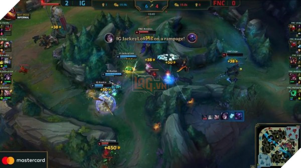 Hủy diệt phương Tây chỉ trong 3 ván đấu, iG chính thức lên ngôi vô địch CKTG 2018 - Ảnh 6.