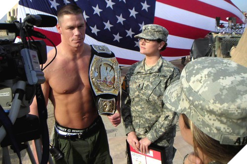 Không phải các siêu anh hùng quen thuộc, John Cena mới là người tiếp theo trở thành Captain America? - Ảnh 2. Không phải các siêu anh hùng quen thuộc, John Cena mới là người tiếp theo trở thành Captain America? - Ảnh 2.