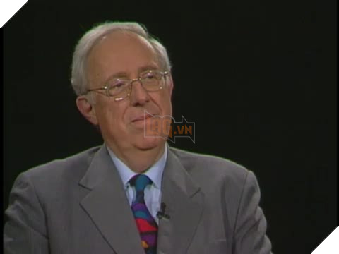 Michael Dertouzos là ai?