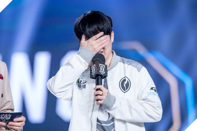 Lên đỉnh thế giới quá thuyết phục, Rookie vẫn khiêm tốn ca ngợi Faker là game thủ hay nhất thế giới - Ảnh 3. Lên đỉnh thế giới quá thuyết phục, Rookie vẫn khiêm tốn ca ngợi Faker là game thủ hay nhất thế giới - Ảnh 3.