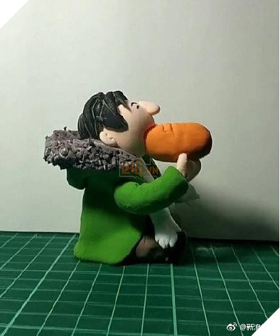 LMHT: Giờ đây ở Trung Quốc hình ảnh đại thiếu gia Vương Tư Thông nuốt hotdog đang thực sự trở thành một hiện tượng - Ảnh 9. LMHT: Giờ đây ở Trung Quốc hình ảnh đại thiếu gia Vương Tư Thông nuốt hotdog đang thực sự trở thành một hiện tượng - Ảnh 9.