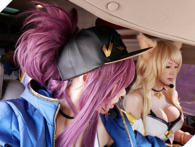 Không cần đợi đến All-Star, Sneaky đã đốt mắt fan hâm mộ bằng màn cosplay kết hợp cùng nhóm Spiral Cats - Ảnh 9. Không cần đợi đến All-Star, Sneaky đã đốt mắt fan hâm mộ bằng màn cosplay kết hợp cùng nhóm Spiral Cats - Ảnh 9.