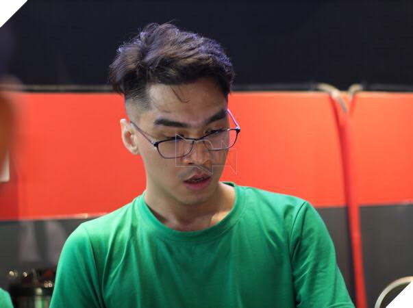 Fan kéo tới đông nghẹt, tiệm bánh mỳ của Pewpew thất thủ ngay khi mới khai trương - Ảnh 5.