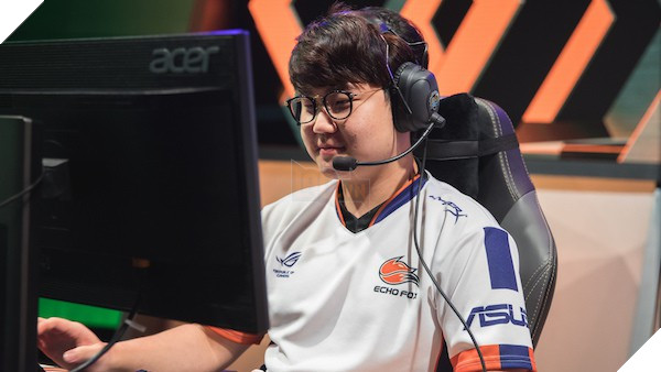 LMHT: Trước tin đồn chiêu mộ ngôi sao đường trên Huni, đội tuyển WE đã chính thức lên tiếng - Ảnh 2.