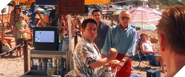 Lần đầu tiên ông xuất hiện trong phim điện ảnh của Marvel là vào vai một người bán bánh dạo trong “X-Men” (Dị nhân - 2000).