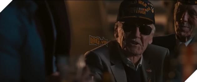 Stan Lee trong “Avengers: Age of Ultron” (Biệt đội siêu anh hùng 2 - 2015).
