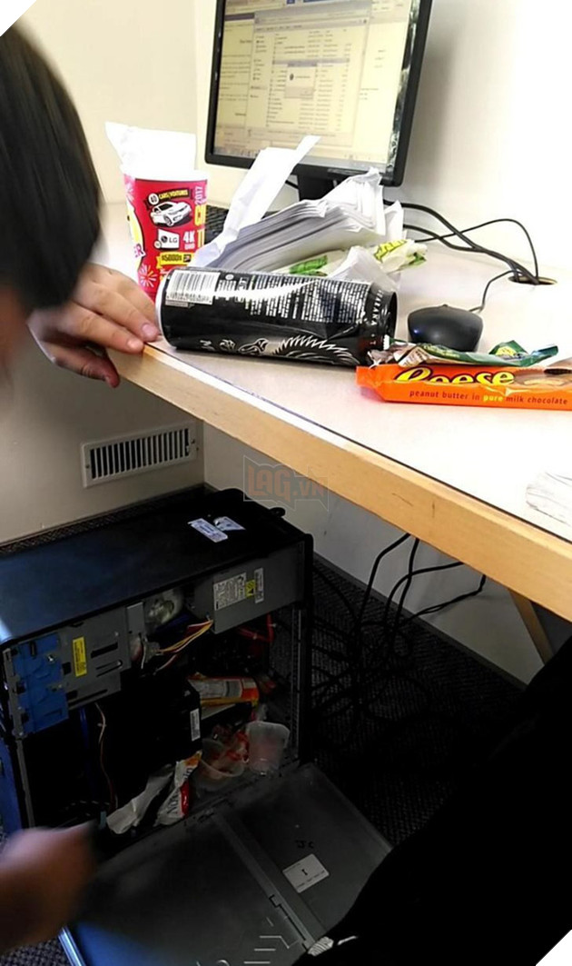 [Vui] Chết cười với các tai nạn mất não của hội những kẻ không biết dùng đồ công nghệ - Ảnh 7.