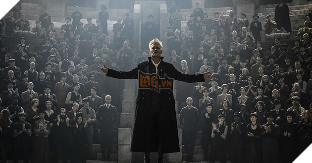 Grindelwald và thầy Dumbledore rốt cuộc đã có chuyện gì xảy ra? 