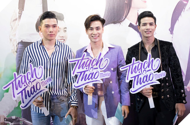 Khi các nghệ sĩ Việt rủ nhau trở về tuổi học trò cùng Thạch Thảo 20