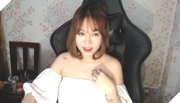 Loạt nữ streamer đình đám, sở hữu hàng trăm nghìn follow bỗng nhiên cùng lúc bay màu nick facebook - Ảnh 3.