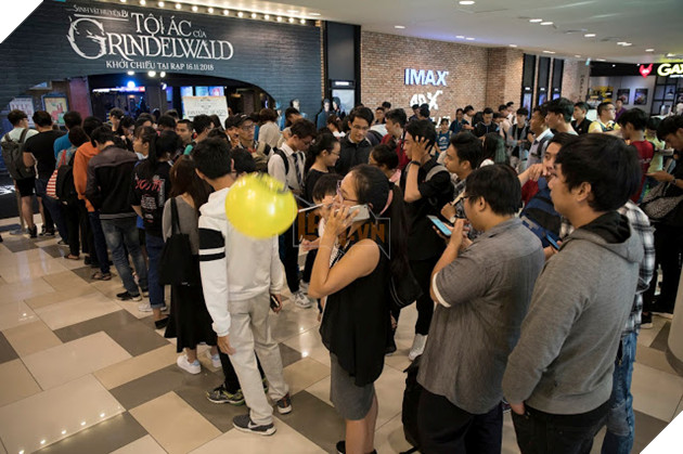 Khi các Potterhead tề tựu chờ đón Fantastic Beasts: The Crimes of Gindelwald 6