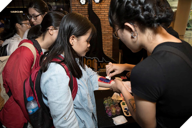 Khi các Potterhead tề tựu chờ đón Fantastic Beasts: The Crimes of Gindelwald 12