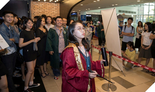 Khi các Potterhead tề tựu chờ đón Fantastic Beasts: The Crimes of Gindelwald 16