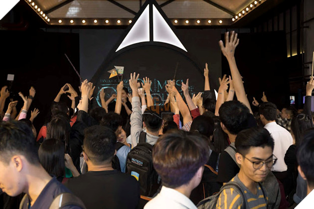 Khi các Potterhead tề tựu chờ đón Fantastic Beasts: The Crimes of Gindelwald 17