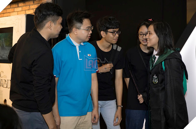 Khi các Potterhead tề tựu chờ đón Fantastic Beasts: The Crimes of Gindelwald 19