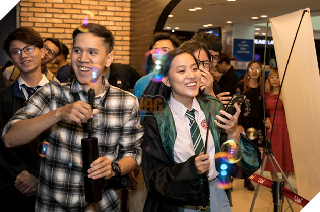 Khi các Potterhead tề tựu chờ đón Fantastic Beasts: The Crimes of Gindelwald 20