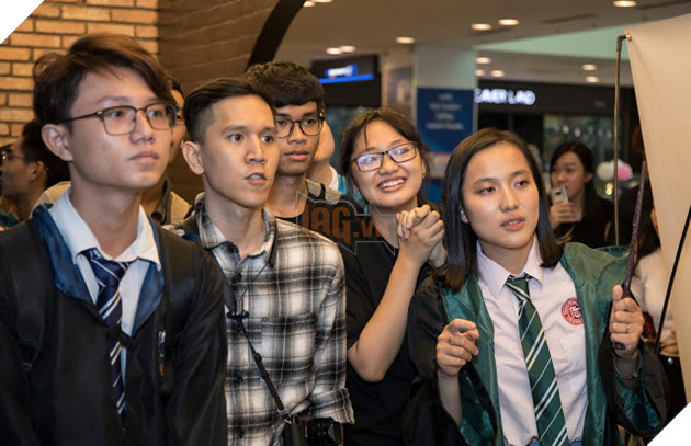 Khi các Potterhead tề tựu chờ đón Fantastic Beasts: The Crimes of Gindelwald 21