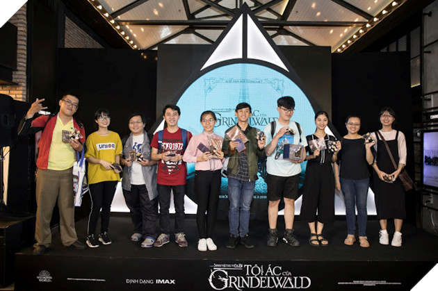 Khi các Potterhead tề tựu chờ đón Fantastic Beasts: The Crimes of Gindelwald 23
