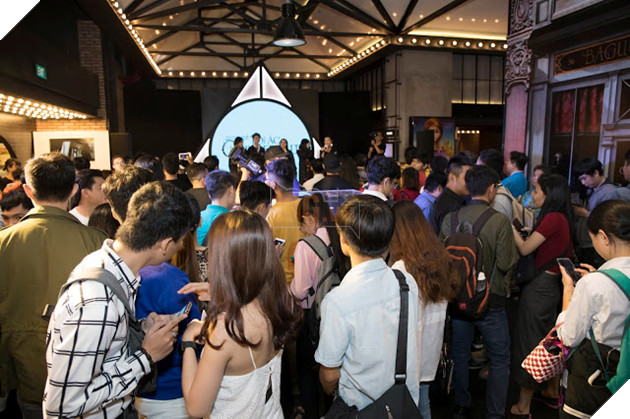 Tạm gác súng, Cris Devil Gamer cầm đũa phép đồng hành cùng dàn sao Việt  26