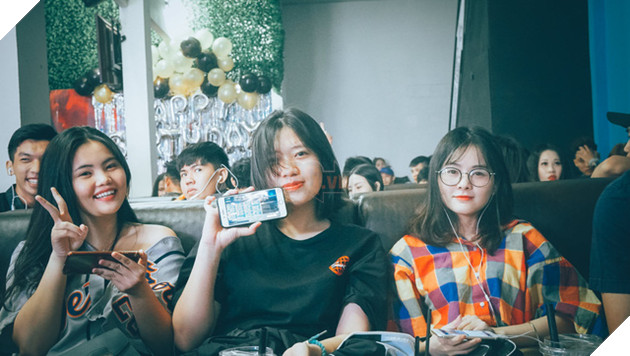 Hàng trăm game thủ cùng chúc mừng sinh nhật ROS Mobile tròn 1 tuổi tại Hồ Chí Minh - Ảnh 13.