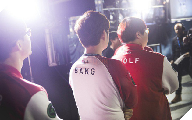 Chia tay đồng đội tại SKT, Bang và Wolf viết tâm thư đẫm nước mắt - Ảnh 1.