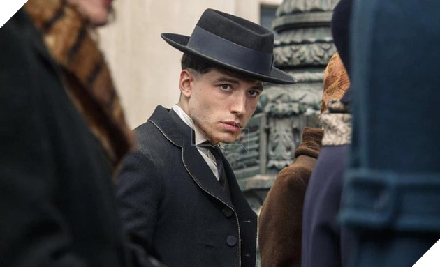 5 giả thuyết gây tranh cãi về những bí mật đen tối của gia đình Dumbledore trong Fantastic Beasts 2 - Ảnh 4.