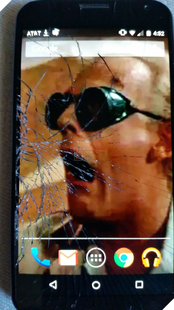 [Vui] 10+ cách sửa smartphone vỡ màn hình cực kỳ sáng tạo, không tồn tiền mà còn rất ngầu - Ảnh 12.