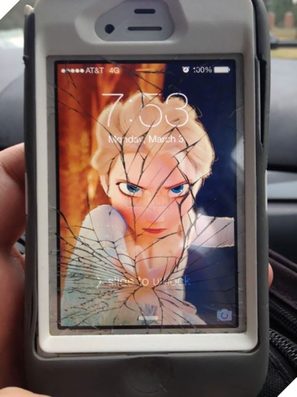 [Vui] 10+ cách sửa smartphone vỡ màn hình cực kỳ sáng tạo, không tồn tiền mà còn rất ngầu - Ảnh 4.