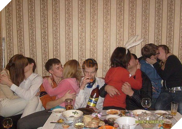 [Vui] 14 khoảnh khắc đáng buồn nhưng dường như đã quá quen với những kẻ cô đơn - Ảnh 12.