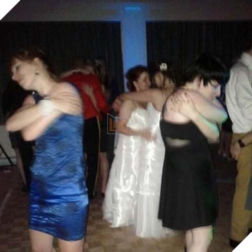 [Vui] 14 khoảnh khắc đáng buồn nhưng dường như đã quá quen với những kẻ cô đơn - Ảnh 9.