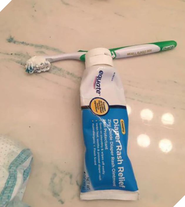 [Vui] Vận số siêu nhọ của 14 kẻ đen đủi đụng đâu hỏng đấy - Ảnh 4.