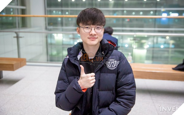 All-Star 2018: Faker tiết lộ sẽ lăn lộn trên sân khấu và quyết tâm vô địch giải solo 1v1 - Ảnh 1. All-Star 2018: Faker tiết lộ sẽ lăn lộn trên sân khấu và quyết tâm vô địch giải solo 1v1 - Ảnh 1.