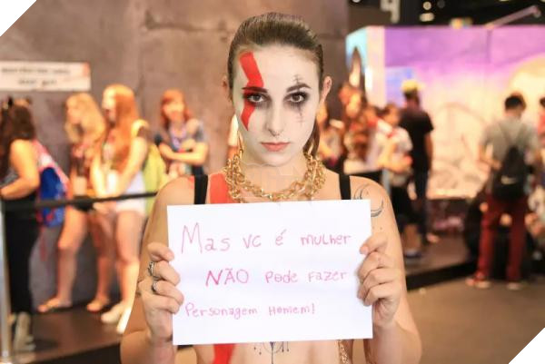 Nhung nu cosplayer da phai ganh chiu nhung loi le xuc pham nhu the nao? Day chinh la cau tra loi 6 Những nữ cosplayer đã phải gánh chịu những lời lẽ xúc phạm như thế nào? Đây chính là câu trả lời 6