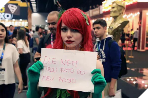 Nhung nu cosplayer da phai ganh chiu nhung loi le xuc pham nhu the nao? Day chinh la cau tra loi Những nữ cosplayer đã phải gánh chịu những lời lẽ xúc phạm như thế nào? Đây chính là câu trả lời