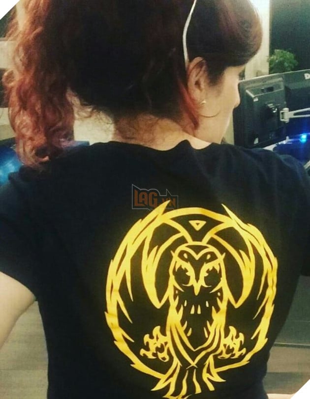 Và hình ảnh trên áo Valerie Vezina