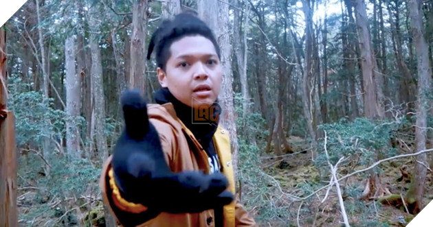 Đú theo Paul Logan, Youtuber Indonesia gây sốc với Vlog trong Suicide Forest - Ảnh 2. Đú theo Paul Logan, Youtuber Indonesia gây sốc với Vlog trong Suicide Forest - Ảnh 2.