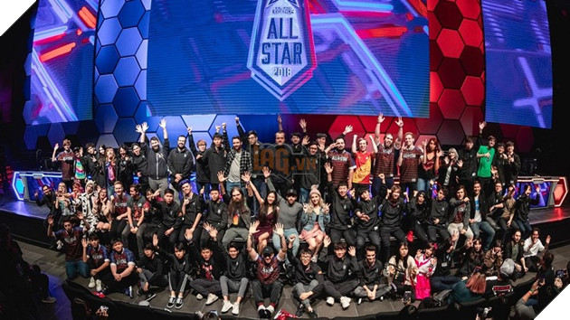 LMHT: Tổng hơp những khoảnh khắc khó quên nhất tại All-Star 2018 vừa kết thúc 8