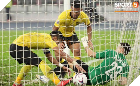 Tỷ số Việt Nam - Malaysia trực tiếp Malaysia 2-2 Việt Nam HT : Huy Hùng, Đức Huy liên tiếp lập công 13