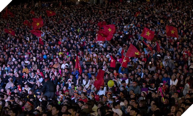 Thành phố ngàn hoa Đà Lạt và tình yêu bóng đá Việt 2