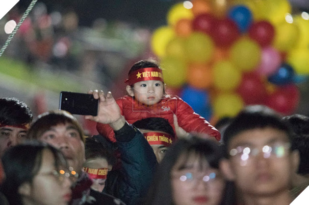 Thành phố ngàn hoa Đà Lạt và tình yêu bóng đá Việt 11