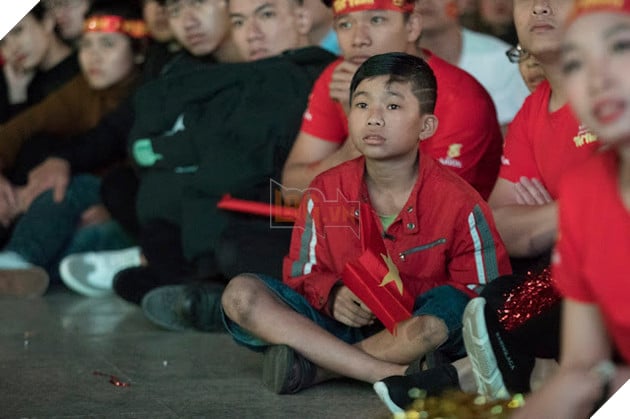 Thành phố ngàn hoa Đà Lạt và tình yêu bóng đá Việt 13